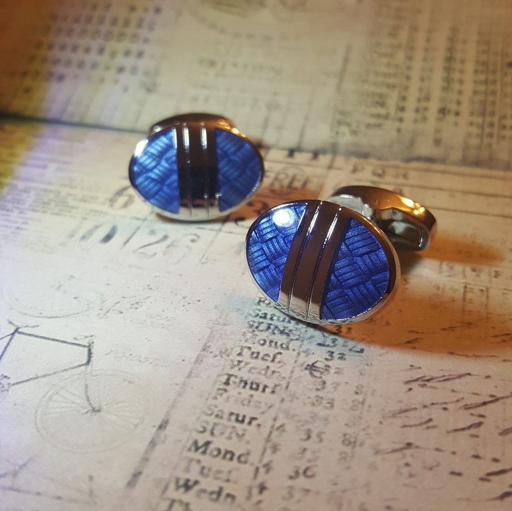 NWOT! Men's Cuff Links - Picture 4 of 5